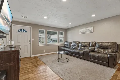 1733 Howell Avenue Medford OR 97501