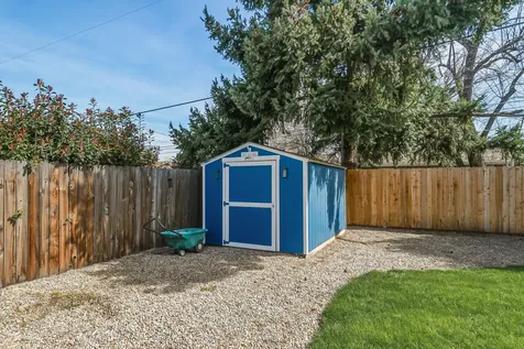 1733 Howell Avenue Medford OR 97501