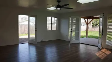 2060 Melody Lane Medford OR 97504