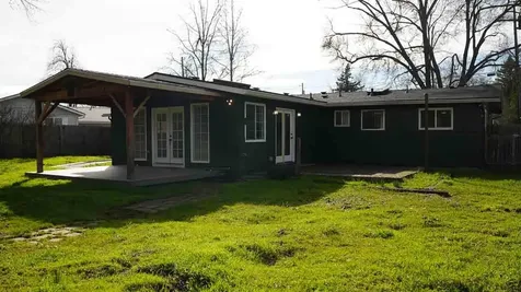 2060 Melody Lane Medford OR 97504