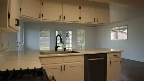 2060 Melody Lane Medford OR 97504