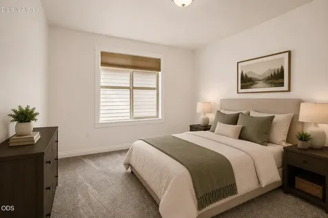 1736 NW Nickernut Place Redmond OR 97756