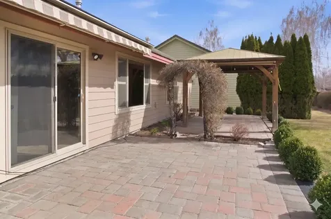 1736 NW Nickernut Place Redmond OR 97756