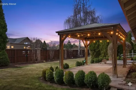 1736 NW Nickernut Place Redmond OR 97756