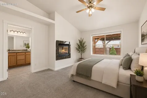 1736 NW Nickernut Place Redmond OR 97756