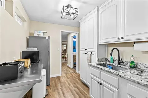 201 N Keene Way Drive Medford OR 97504