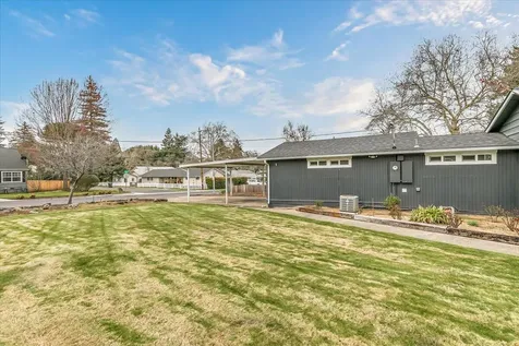 201 N Keene Way Drive Medford OR 97504