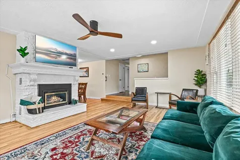 201 N Keene Way Drive Medford OR 97504