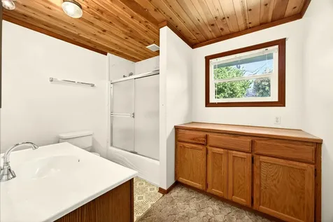 3363 Lone Pine Road Medford OR 97504