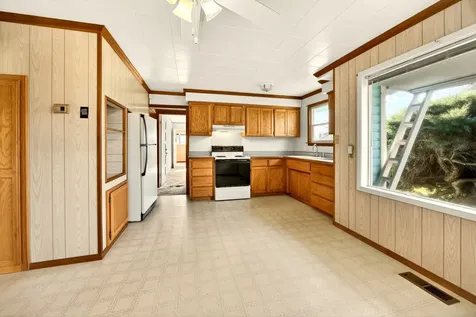 3363 Lone Pine Road Medford OR 97504