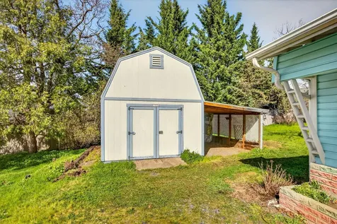 3363 Lone Pine Road Medford OR 97504