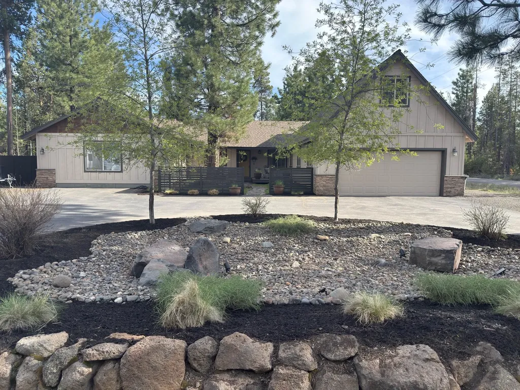 16923 Torrance Road Bend OR 97707
