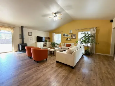 16923 Torrance Road Bend OR 97707
