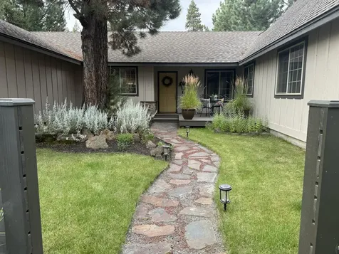 16923 Torrance Road Bend OR 97707