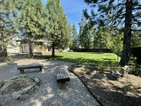 16923 Torrance Road Bend OR 97707