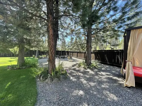 16923 Torrance Road Bend OR 97707