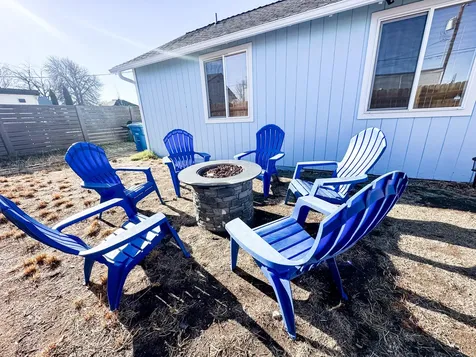 323 NW 6th Street Redmond OR 97756
