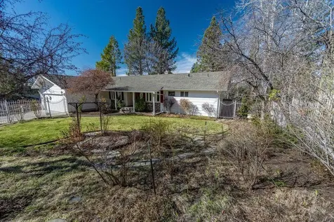 2101 NW Cascade View Drive Bend OR 97703