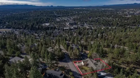 2101 NW Cascade View Drive Bend OR 97703