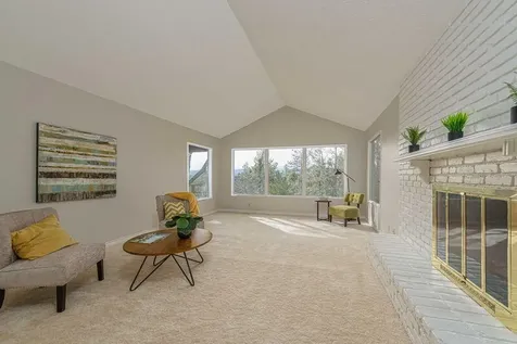 2101 NW Cascade View Drive Bend OR 97703