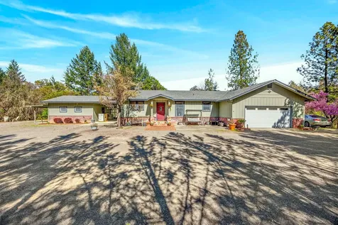 2542 Thomas Terrace Grants Pass OR 97527