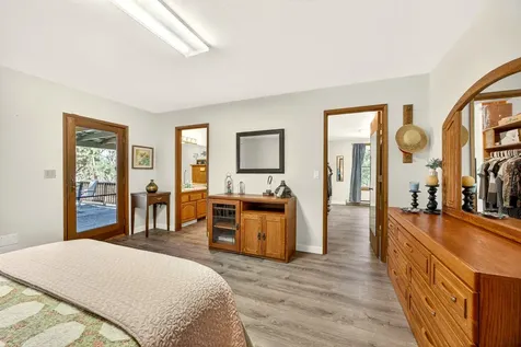 2542 Thomas Terrace Grants Pass OR 97527