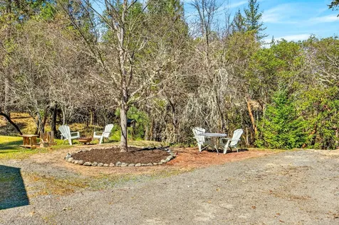 2542 Thomas Terrace Grants Pass OR 97527