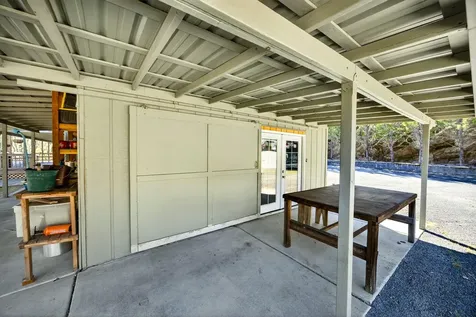 2542 Thomas Terrace Grants Pass OR 97527