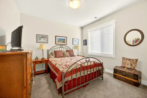 4084 Crystal Springs Drive Medford OR 97504