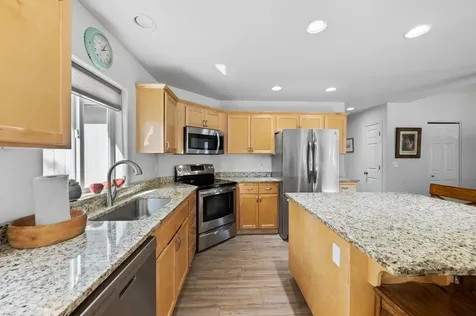 1733 SW 21st Redmond OR 97756