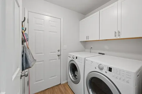1733 SW 21st Redmond OR 97756