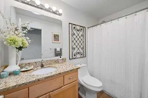 1733 SW 21st Redmond OR 97756