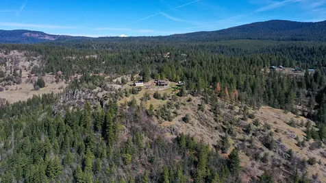 1940 Soda Mountain Road Ashland OR 97520