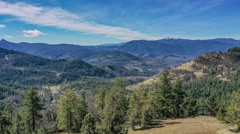 1940 Soda Mountain Road Ashland OR 97520