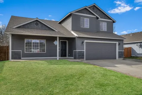 2545 NE 7th Lane Redmond OR 97756