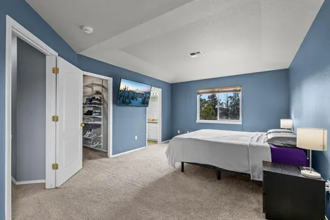 2545 NE 7th Lane Redmond OR 97756