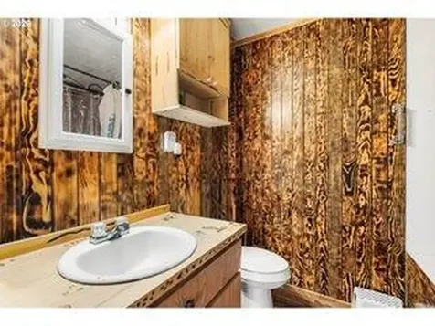 2460 SE Melrose Drive Prineville OR 97754