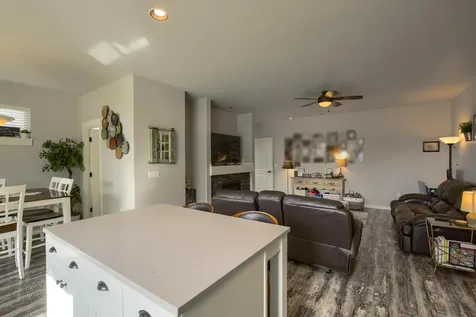 3096 SW Black Butte Lane Redmond OR 97756