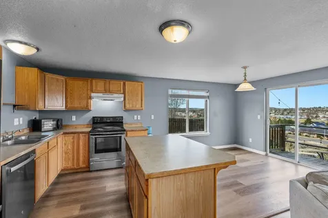 791 SE Kristin Way Madras OR 97741