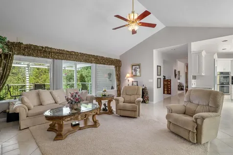 701 Serenity Lane Grants Pass OR 97526