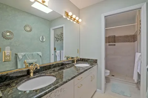 701 Serenity Lane Grants Pass OR 97526