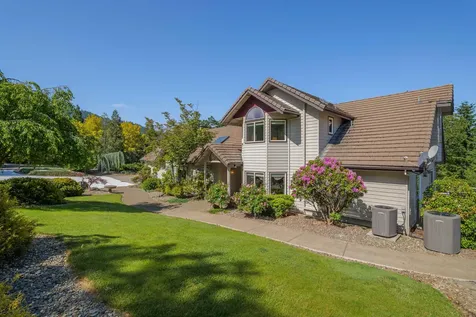 701 Serenity Lane Grants Pass OR 97526