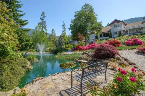 701 Serenity Lane Grants Pass OR 97526