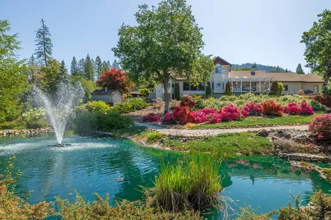 701 Serenity Lane Grants Pass OR 97526