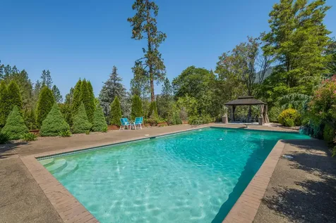 701 Serenity Lane Grants Pass OR 97526