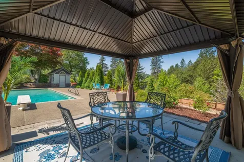 701 Serenity Lane Grants Pass OR 97526