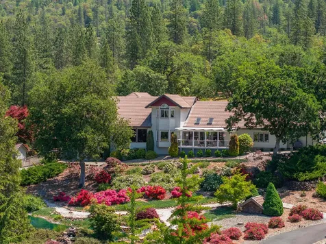 701 Serenity Lane Grants Pass OR 97526