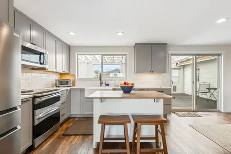 17435 SW Hahlen Avenue Powell Butte OR 97753
