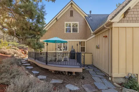 11017 Siskin Lane Klamath Falls OR 97601