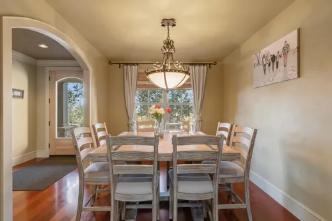 11017 Siskin Lane Klamath Falls OR 97601
